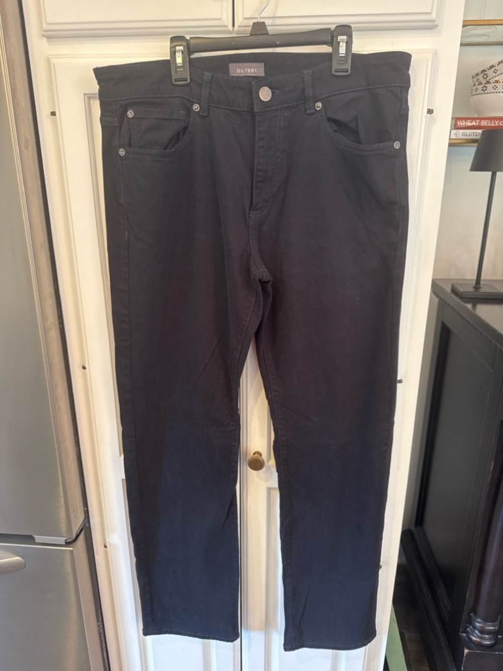 DL1961 Avery Black Jeans 34x32 Modern Straight Stretch